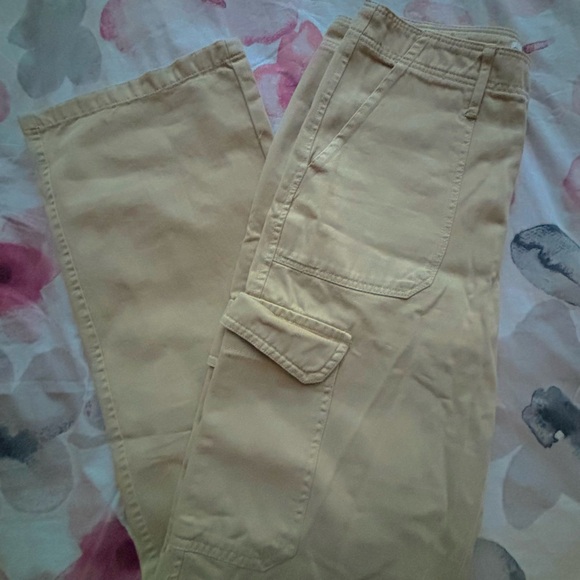 Zara Cargo Pants - Picture 4 of 5